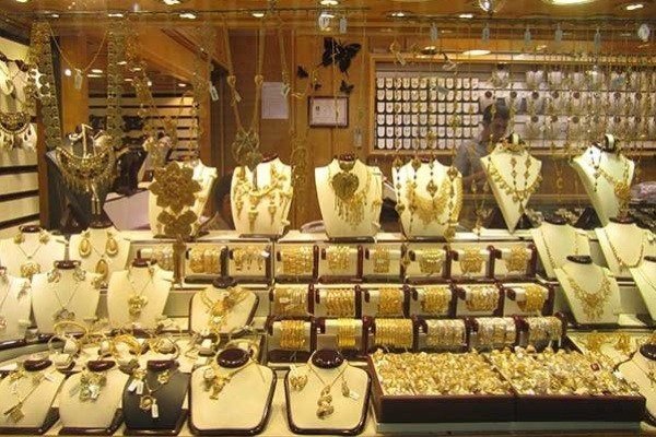 گزارش فرار مالیاتی حدود ۱۲ میلیارد تومانی یک طلافروش توسط مردم