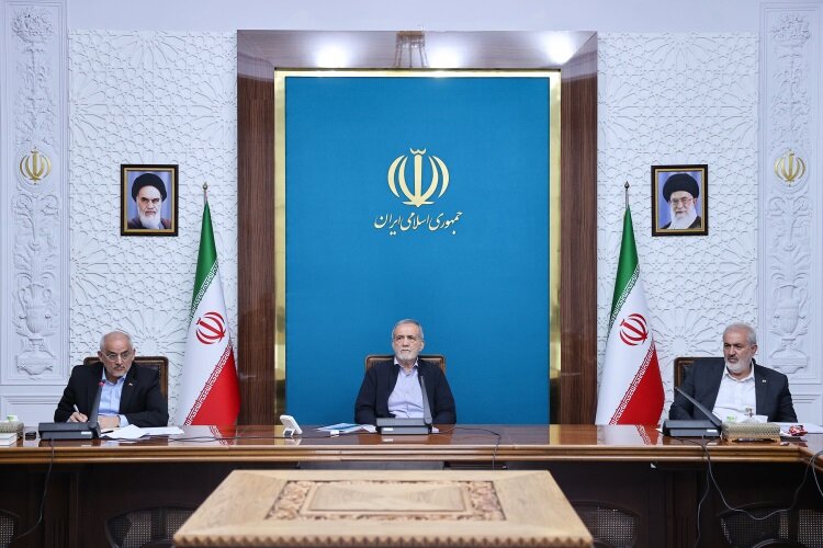 پزشکیان: نباید اجرای پروژه ها به تامین مالی وابسته شود پزشکیان: نباید اجرای پروژه ها به تامین مالی وابسته شود